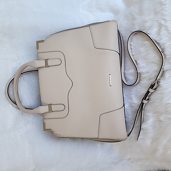 Rebecca Minkoff Handbags - **SOLD** Rebecca Minkoff bag